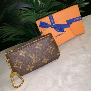 LOUIS VUITTON MONOGRAM KEY POUCH 🔑 👝💛